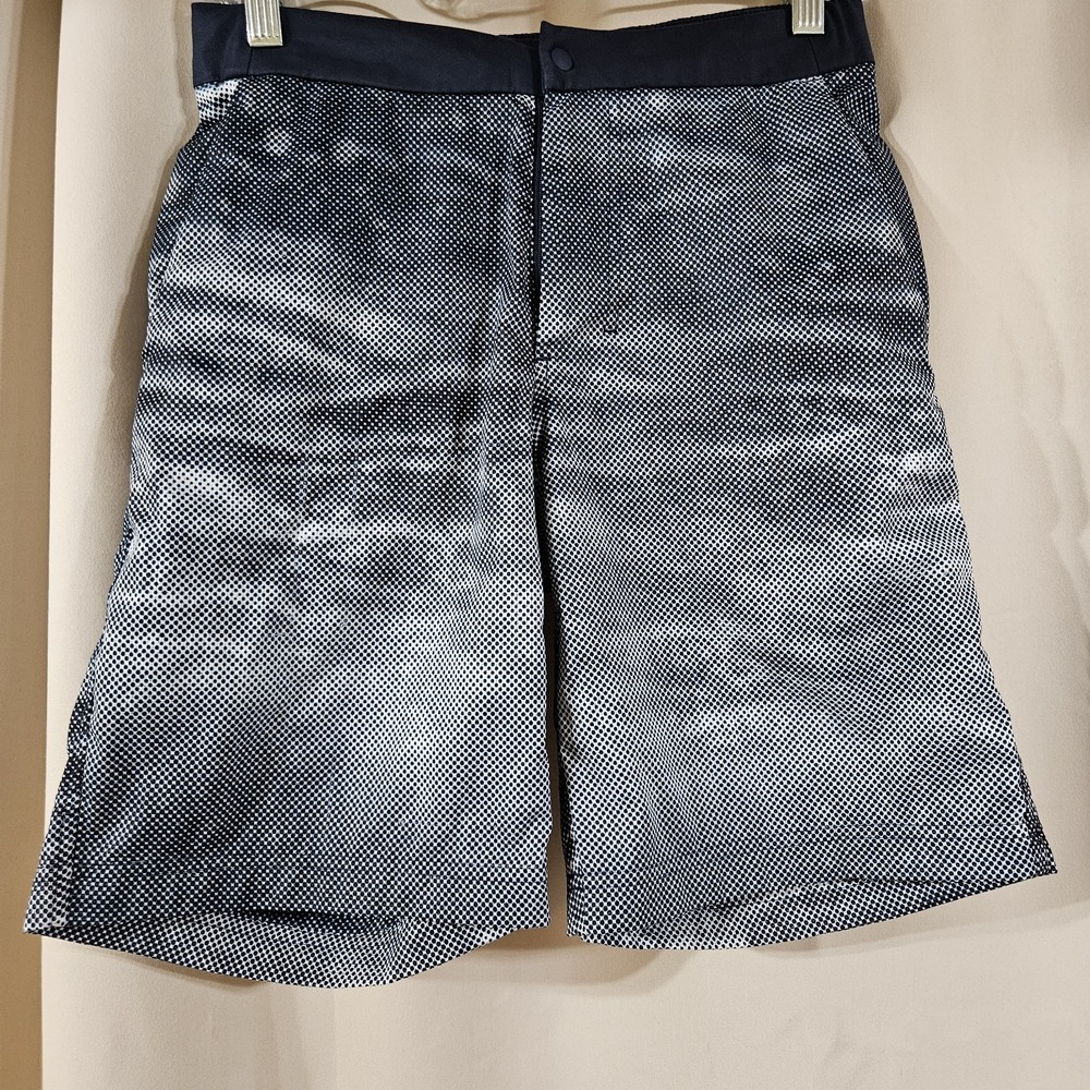 Lululemon Athletica Mens 30 Black White Halftone Dot Print Athletic Shorts